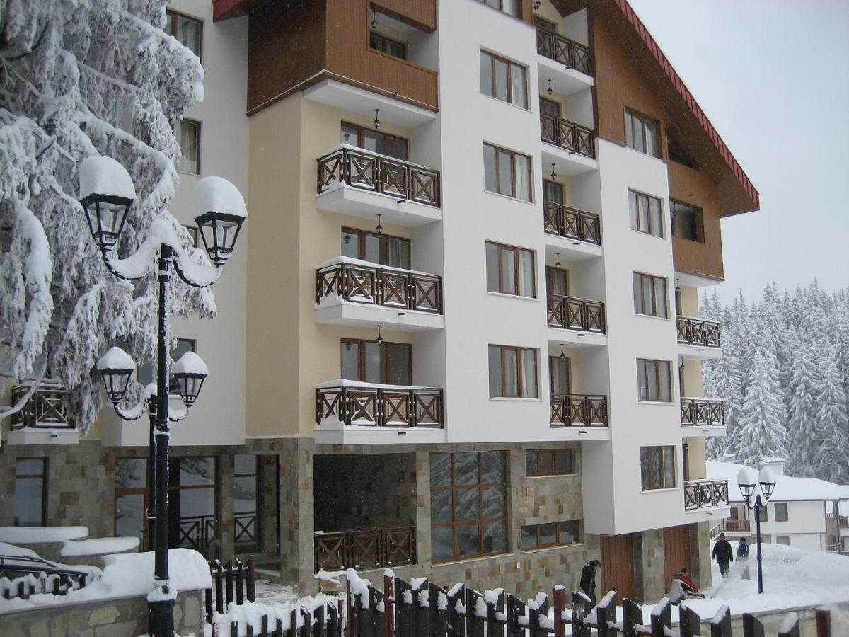 Апартамент В Лъки Спа Комплекс Apartment Pamporovo Ngoại thất bức ảnh