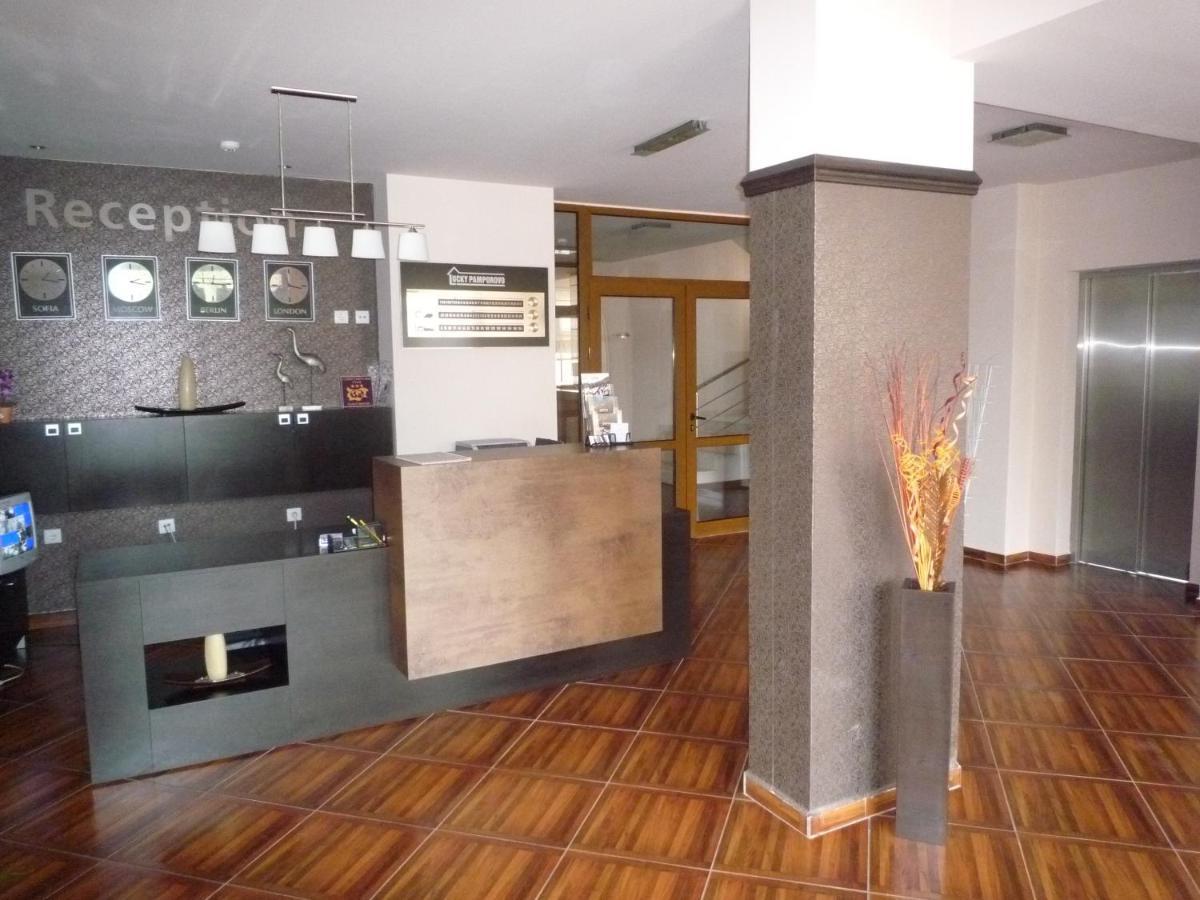 Апартамент В Лъки Спа Комплекс Apartment Pamporovo Ngoại thất bức ảnh