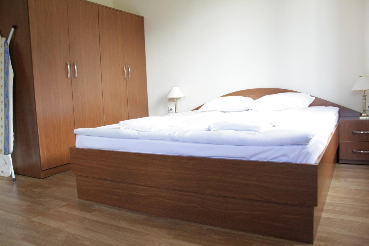 Апартамент В Лъки Спа Комплекс Apartment Pamporovo Ngoại thất bức ảnh