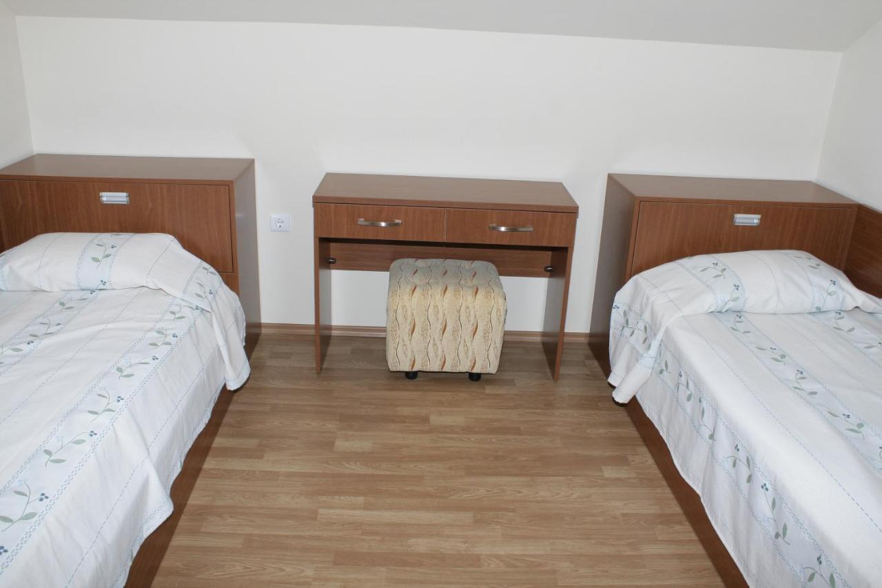 Апартамент В Лъки Спа Комплекс Apartment Pamporovo Ngoại thất bức ảnh